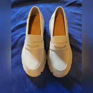 Crown Vintage Sage Penny Loafer